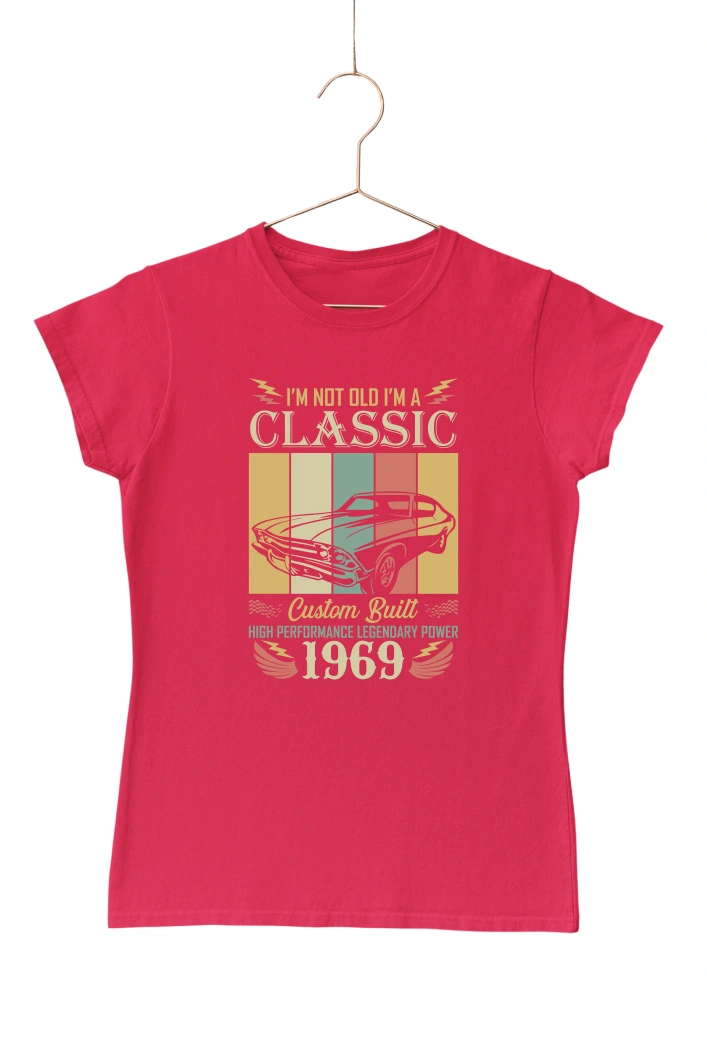 I'm Not Old I'm A Classic Women's Tshirt (Red, S)