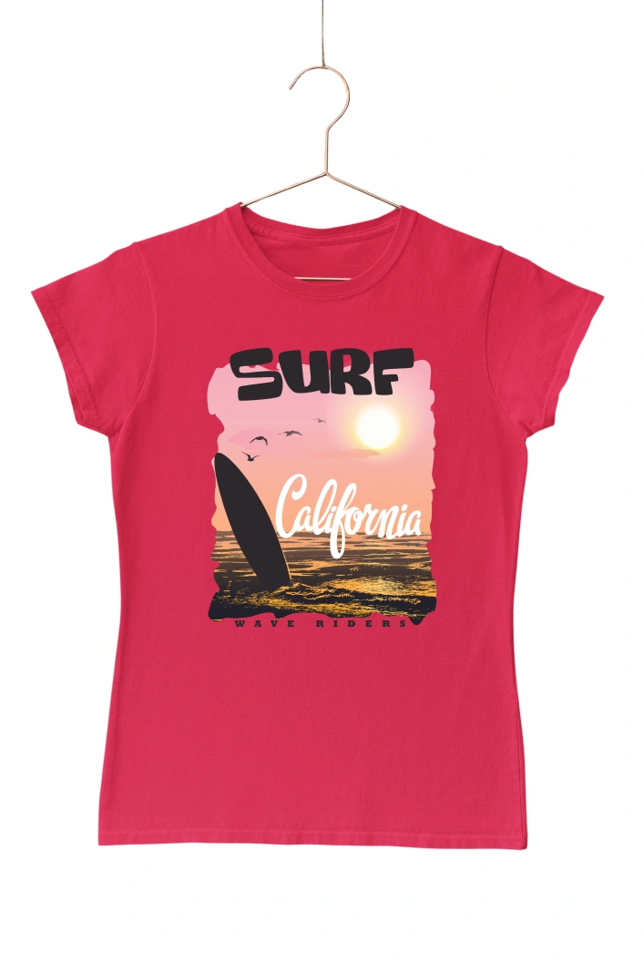 Surf California Women's Tshirt (Red, S)