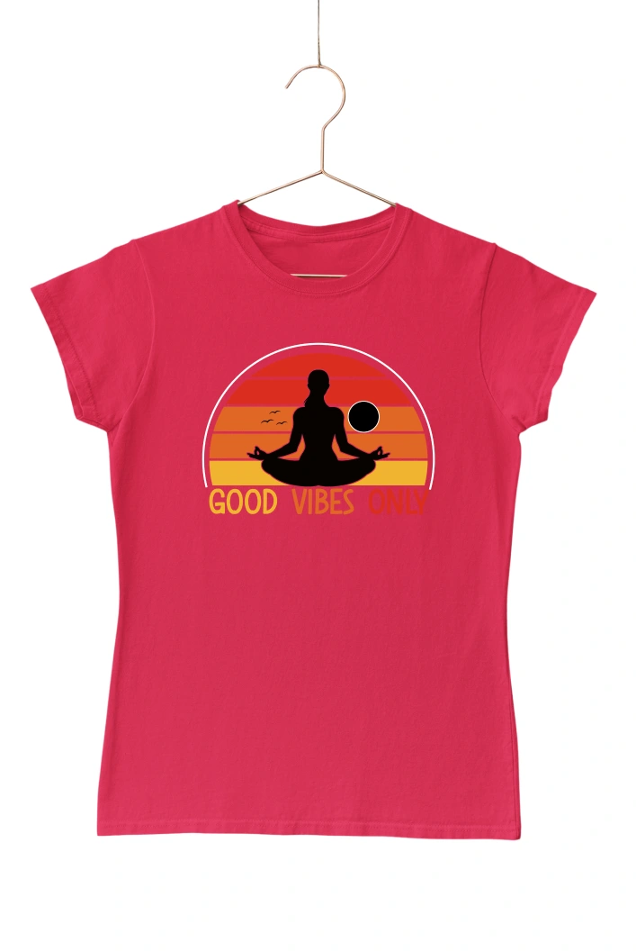 Good Vibes Only Women's Tshirt (Red, S)