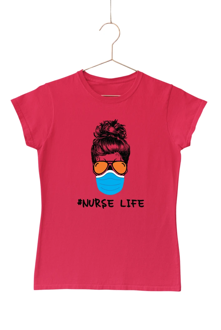 Nurse Life Women's Tshirt (Red, S)